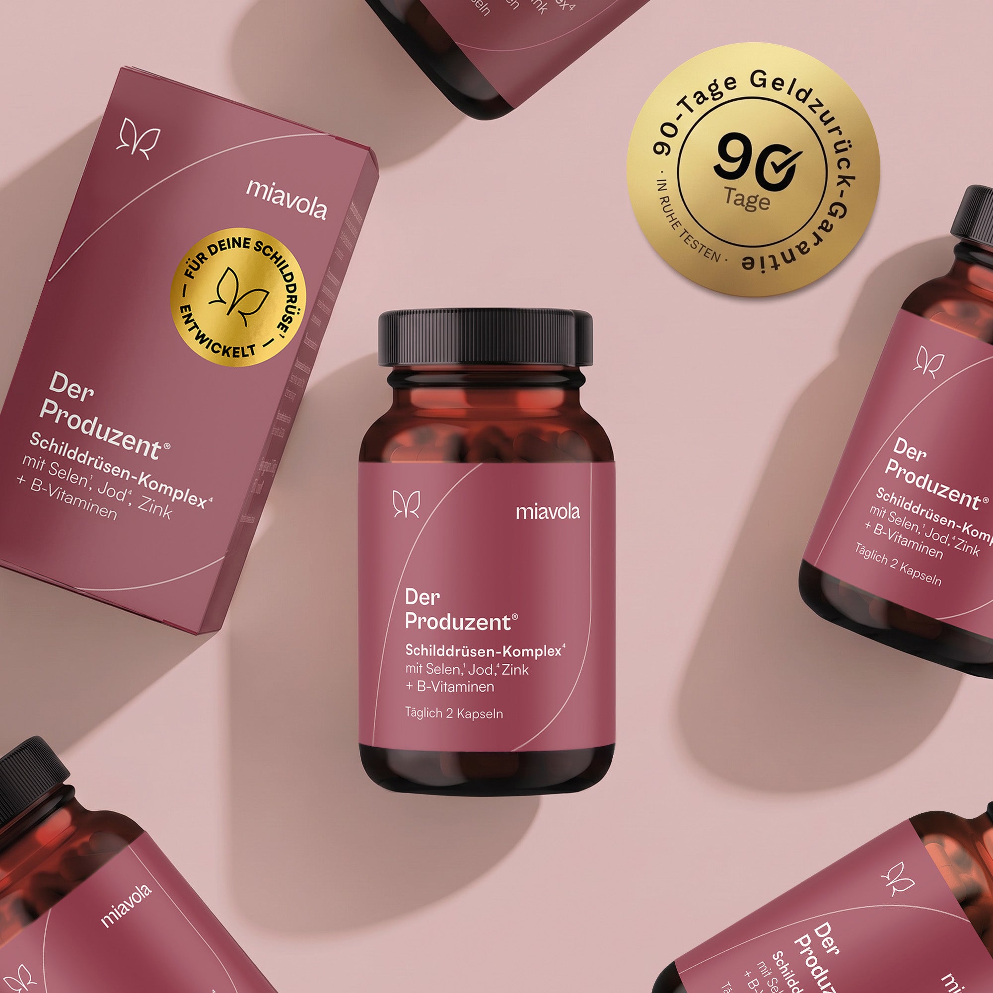 Mehrere Dosen und Verpackungen des Produzenten mit dem Siegel „90-Tage-Geld-zurück-Garantie"